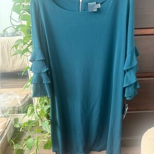 Gabby Skye Evergreen Dress with Ruffle/Tier Sleeves